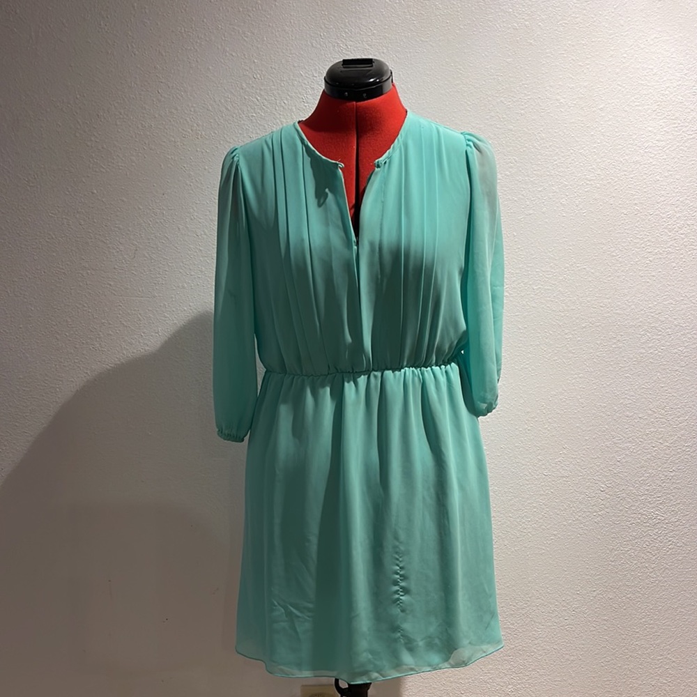 Mint 3/4 length short dress